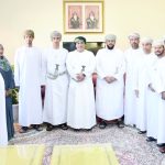 من جريدة عمان :: تكريم فريق “بصمة خير” ببركاء